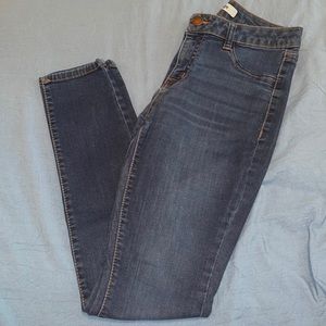 Refuge size 4 skinny jeans